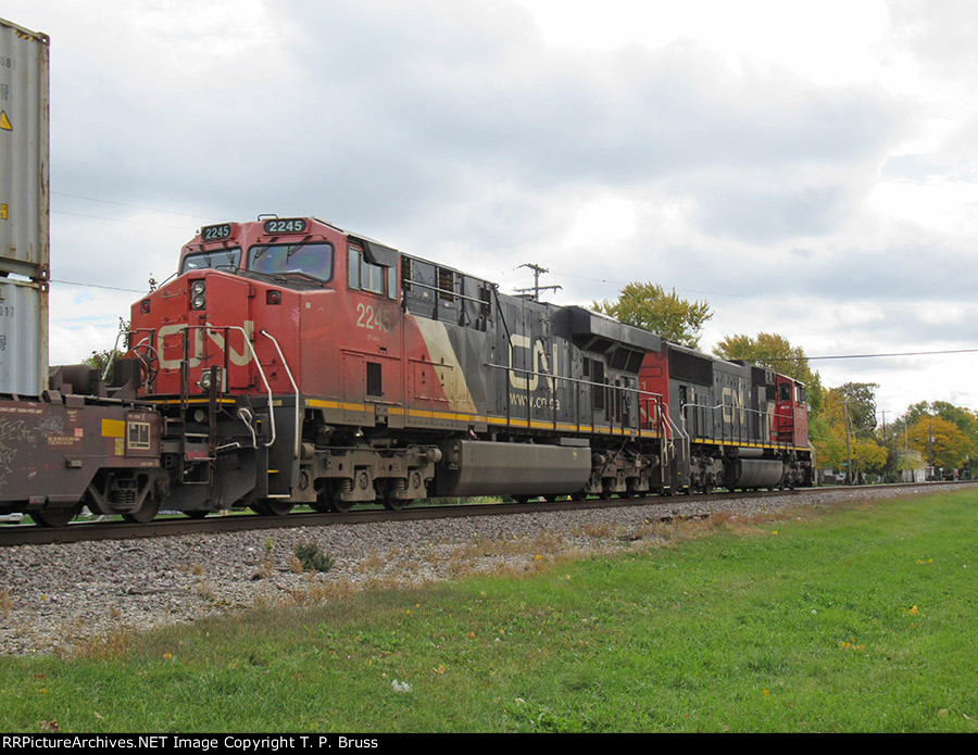 CN 5761 and CN 2245